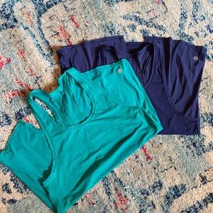 Bundle of 2 Lululemon Tanks